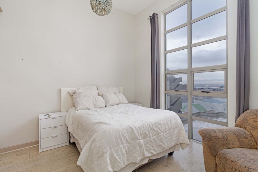1 Bedroom Property for Sale in Woodstock Western Cape